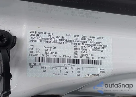 2018 Ford Focus S z USA, uszkodzony, nr VIN 1FADP3E28JL291782